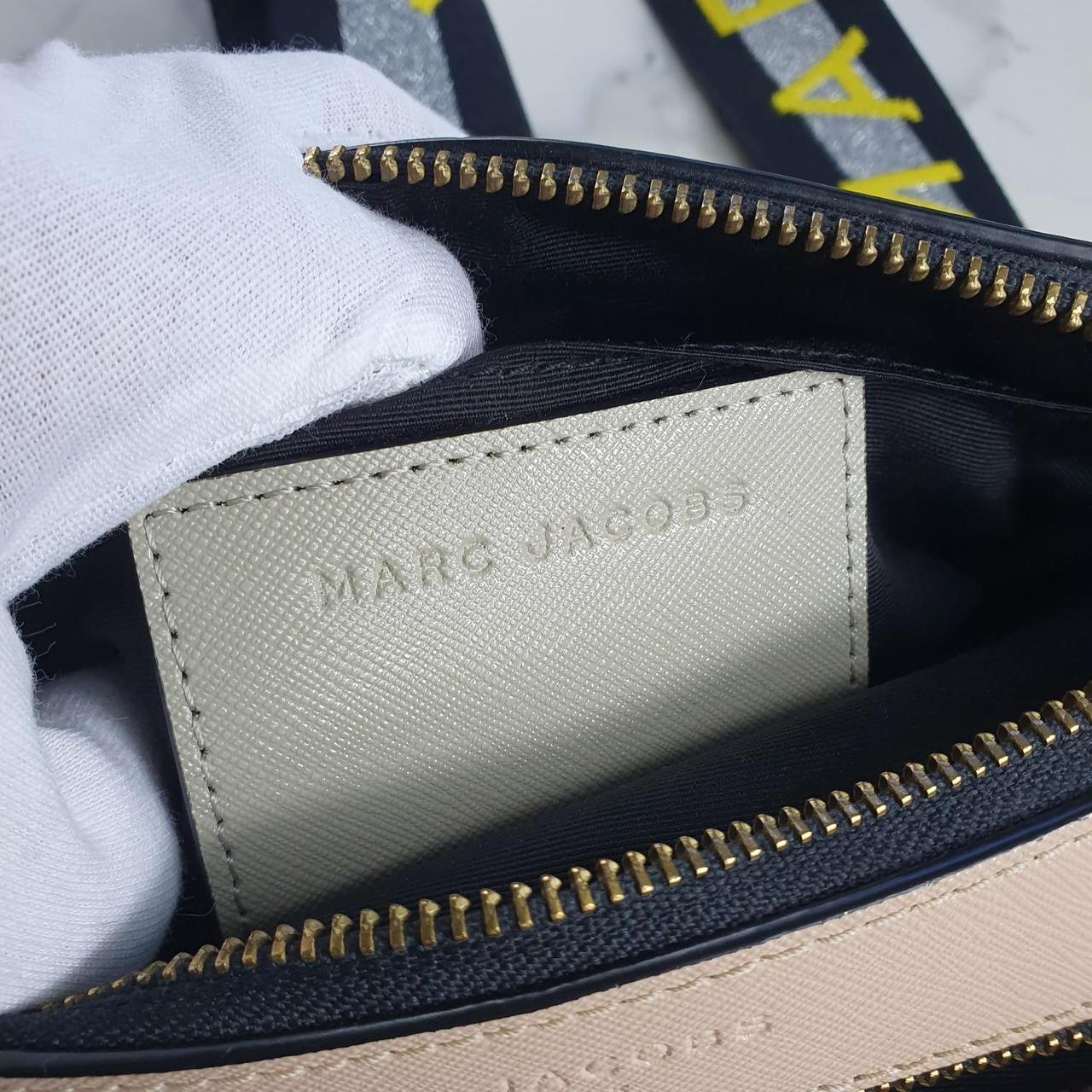 Authentic vintage Marc Jacobs The Snapshot Camera Bag