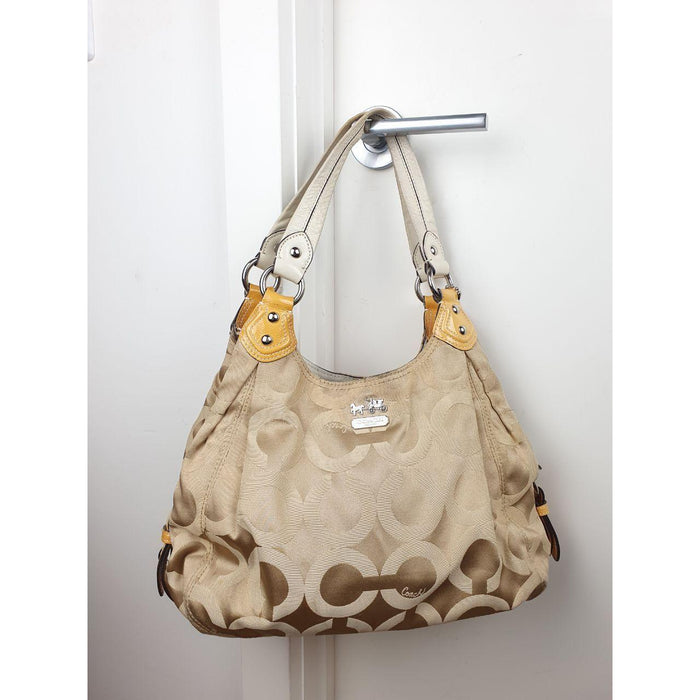 Authentic Coach Vintage HoBo Bag Beige/Gold with peach lining B1073-14305
