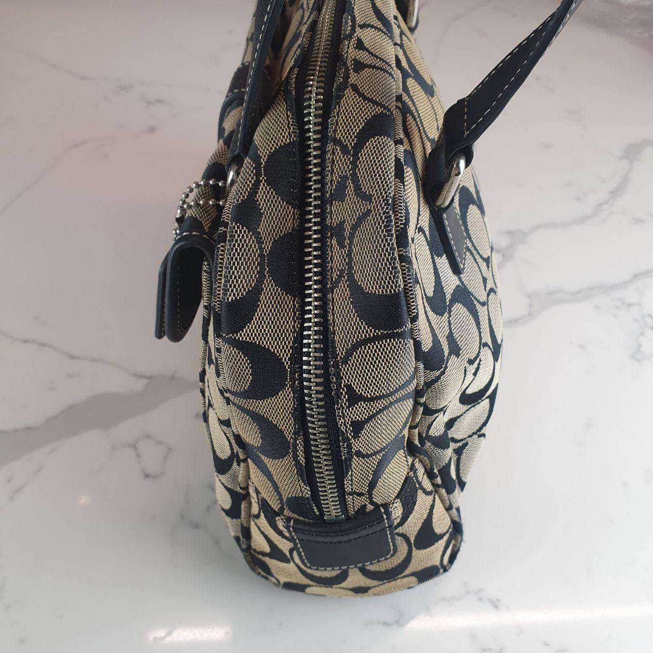 COACH SIGNATURE SMALL HAMPTON SOHO SHOULDER SATCHEL 6846