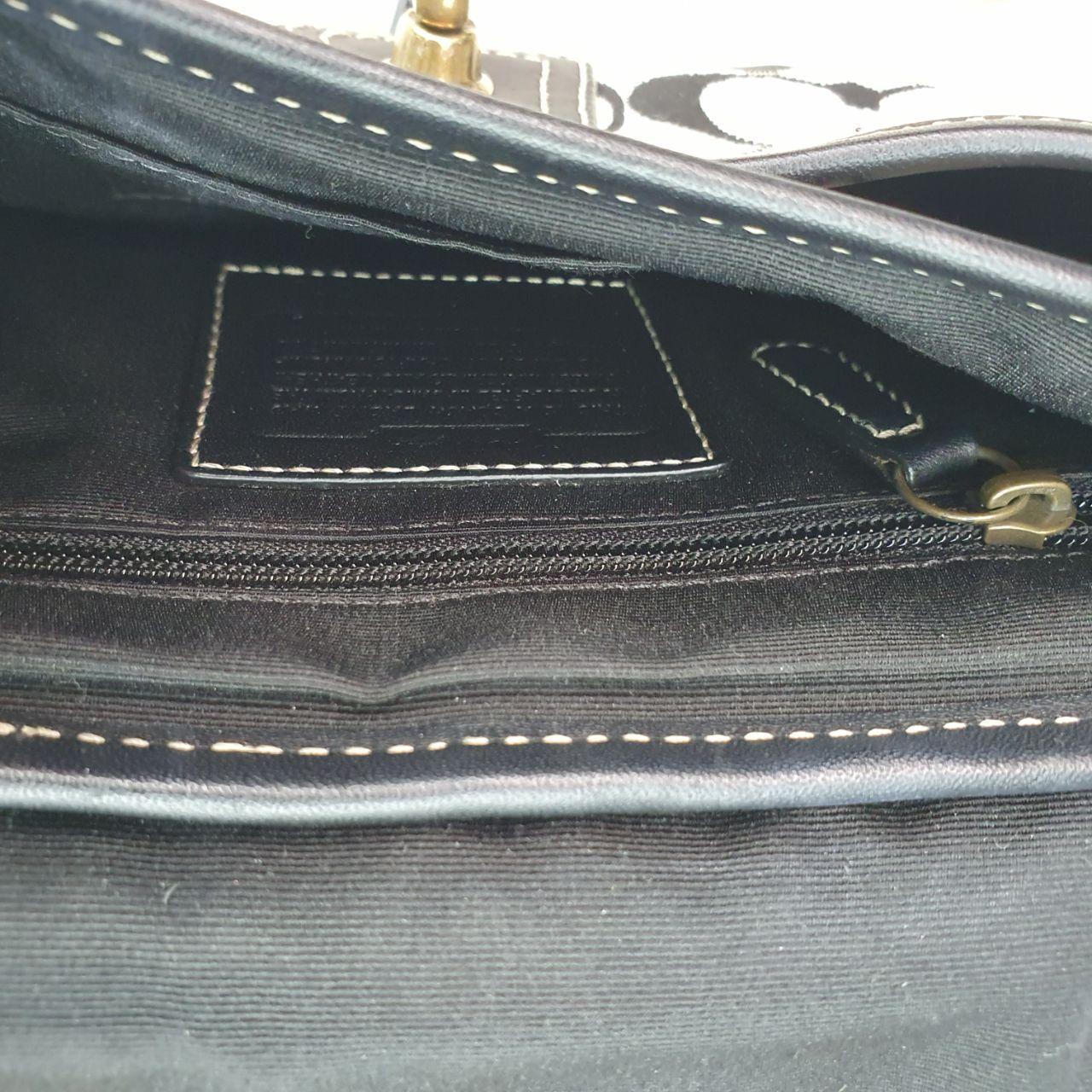 Authentic COACH Signature Signature Turnlock Shoulder Bag