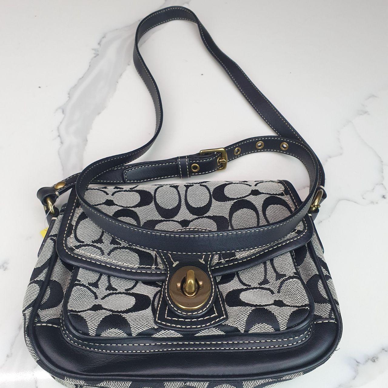 Authentic COACH Signature Signature Turnlock Shoulder Bag