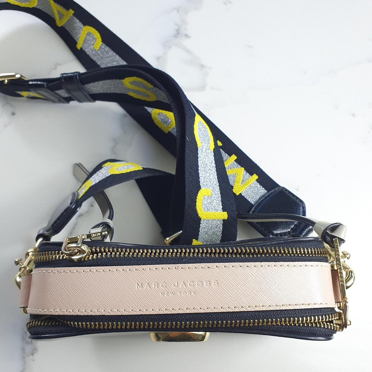 Authentic vintage Marc Jacobs The Snapshot Camera Bag