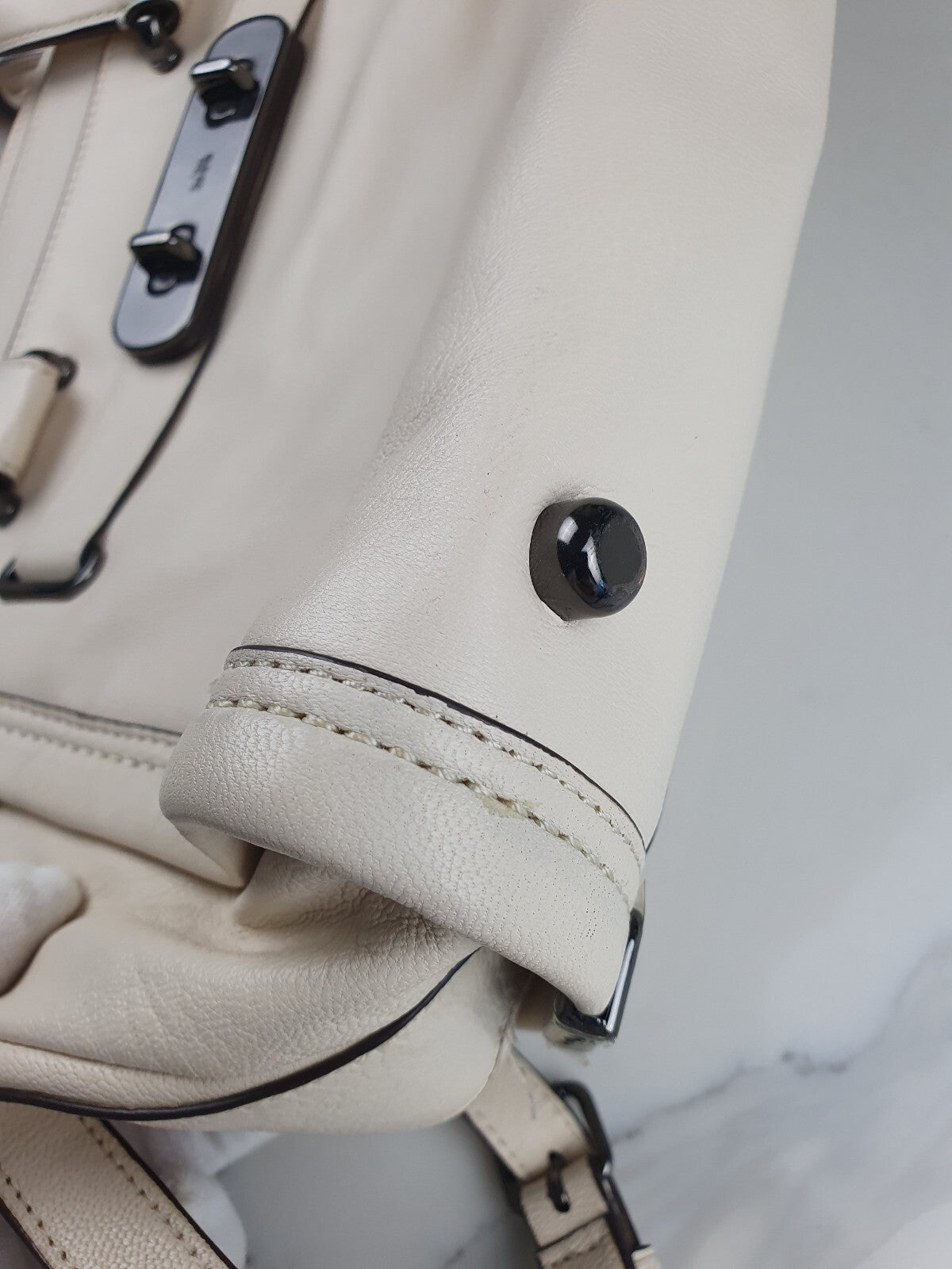 Coach Cream Leather Satchel Swagger 37732Handbag with Shoulder Strap