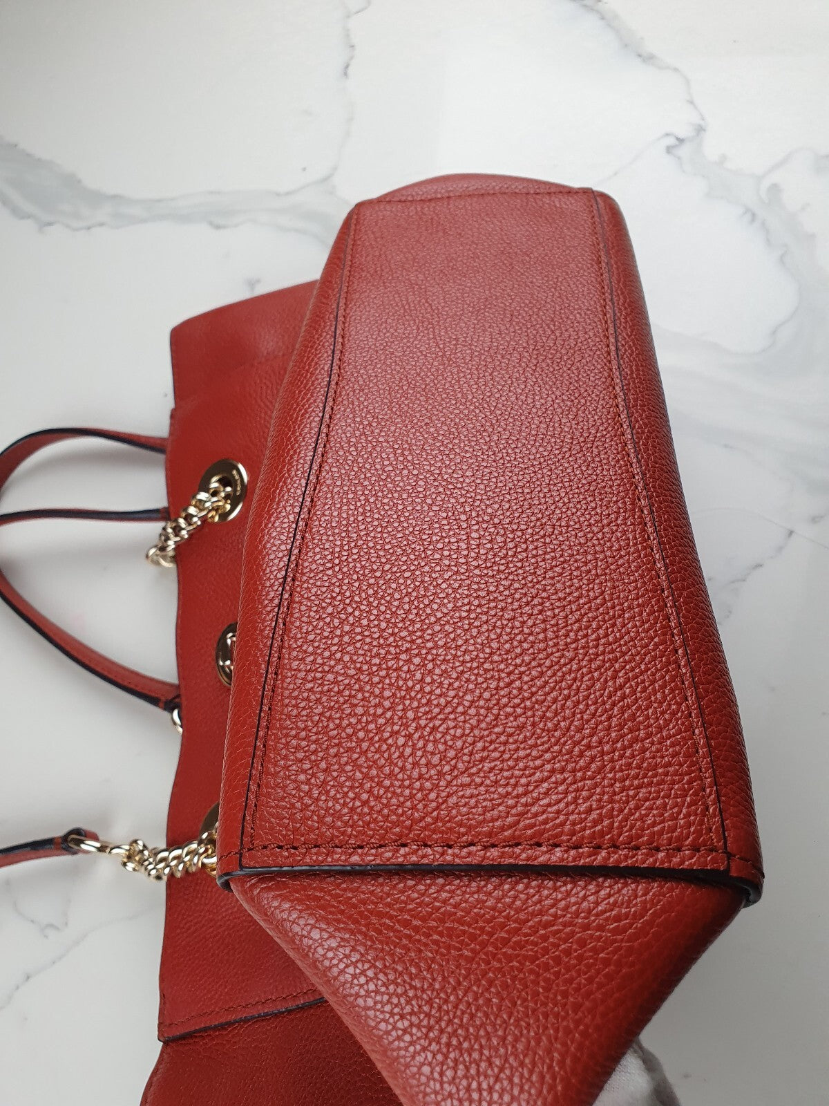Coach Vintage Y2K Shoulder Bag in Burnt Orange Leather with Gold Chain Handles