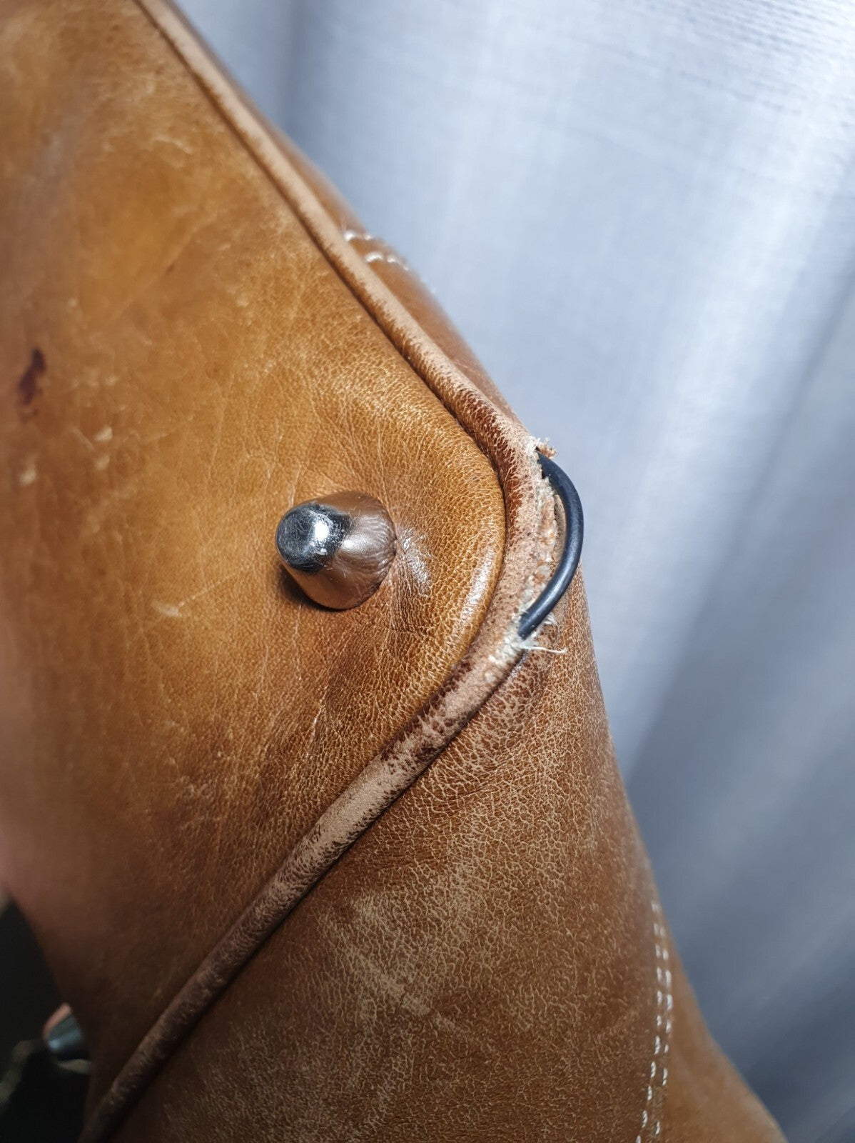 Vintage Coach Tan Leather Shoulder Bag
