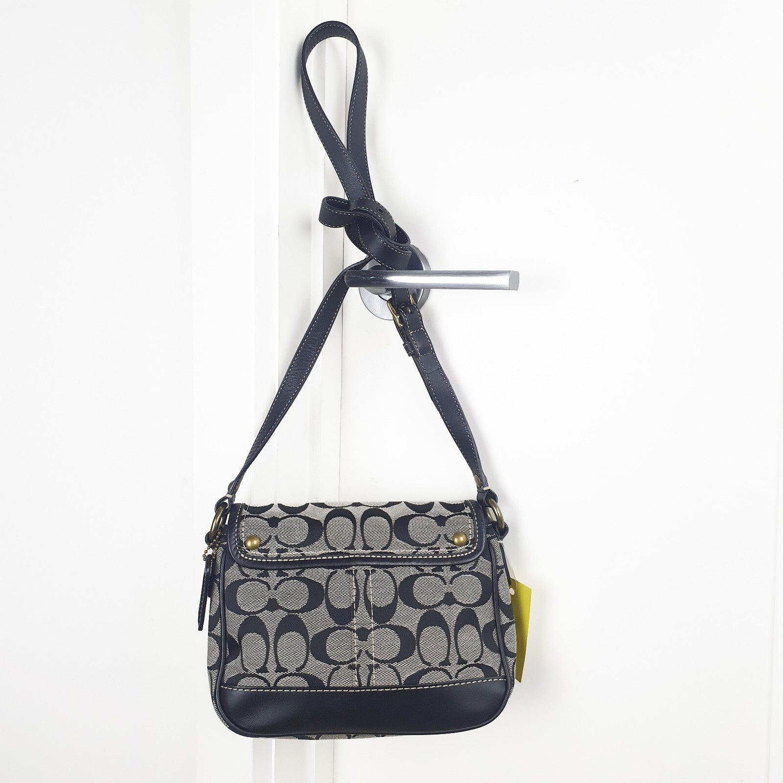 Authentic COACH Signature Signature Turnlock Shoulder Bag