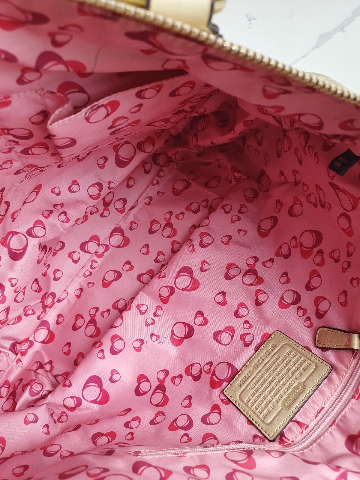 Vintage Coach Beige Leather Shoulder Bag