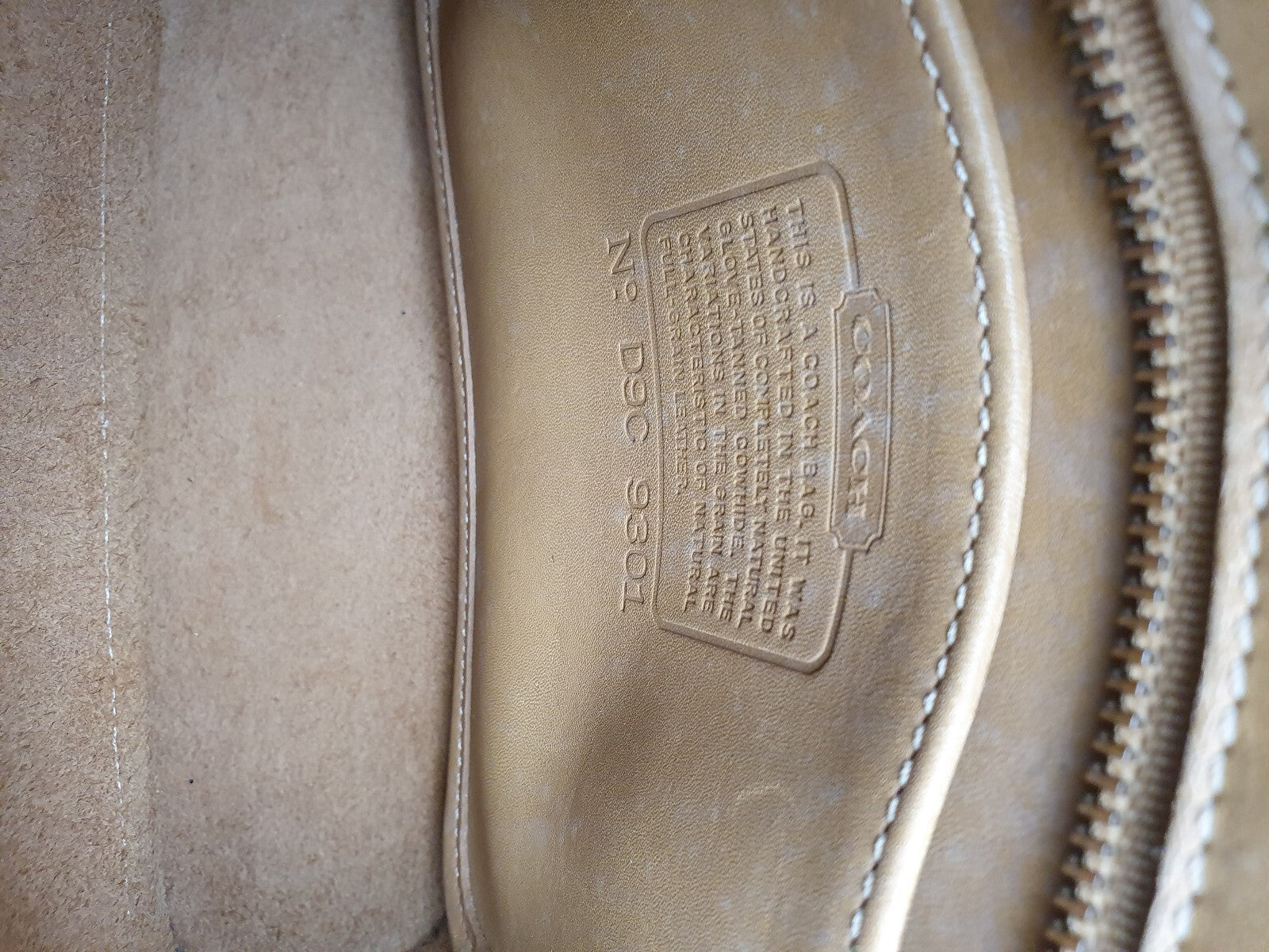 Vintage Coach Tan Leather Small Handbag 9301 made in USA