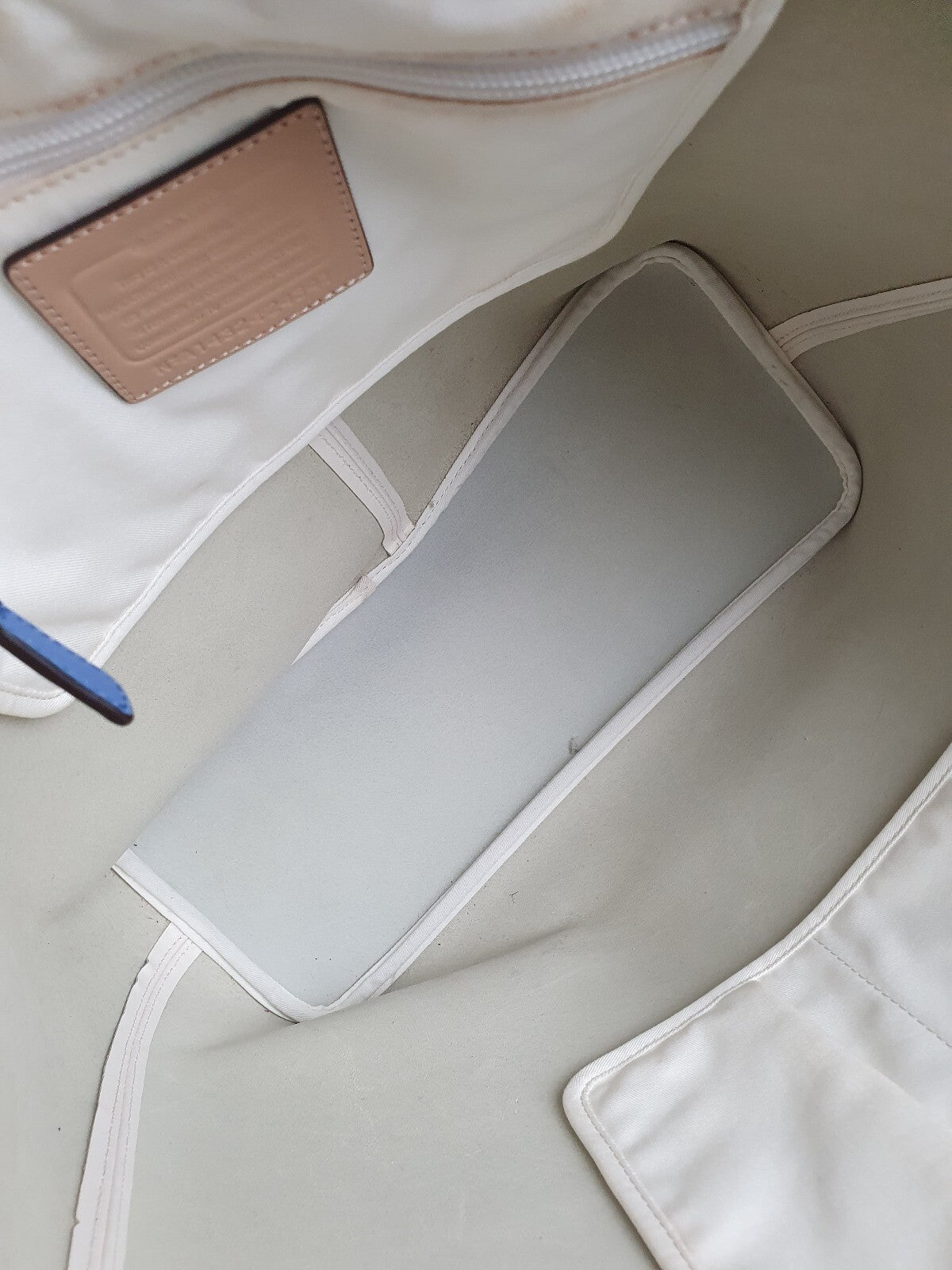 Coach Vintage White Tote Bag with Blue and Beige Handles