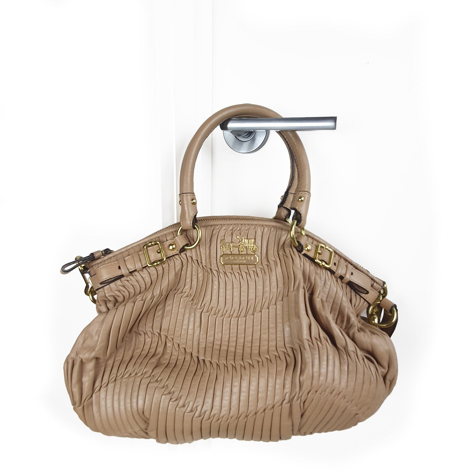 Authentic COACH 18620 Madison Gathered Shoulder Bag