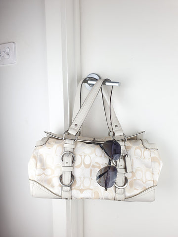 Authentic RARE Coach Chelsea Optic Signature Satchel with turnlock