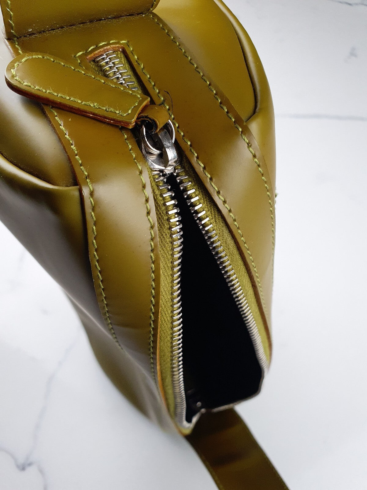 Salvatore Ferragamo Olive Green Leather Shoulder Bag with Adjustable Strap