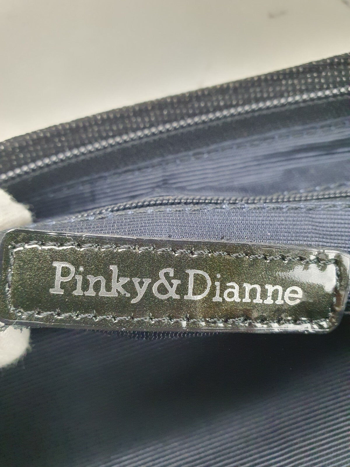 Pink & Dianne Black Textured Shoulder Bag