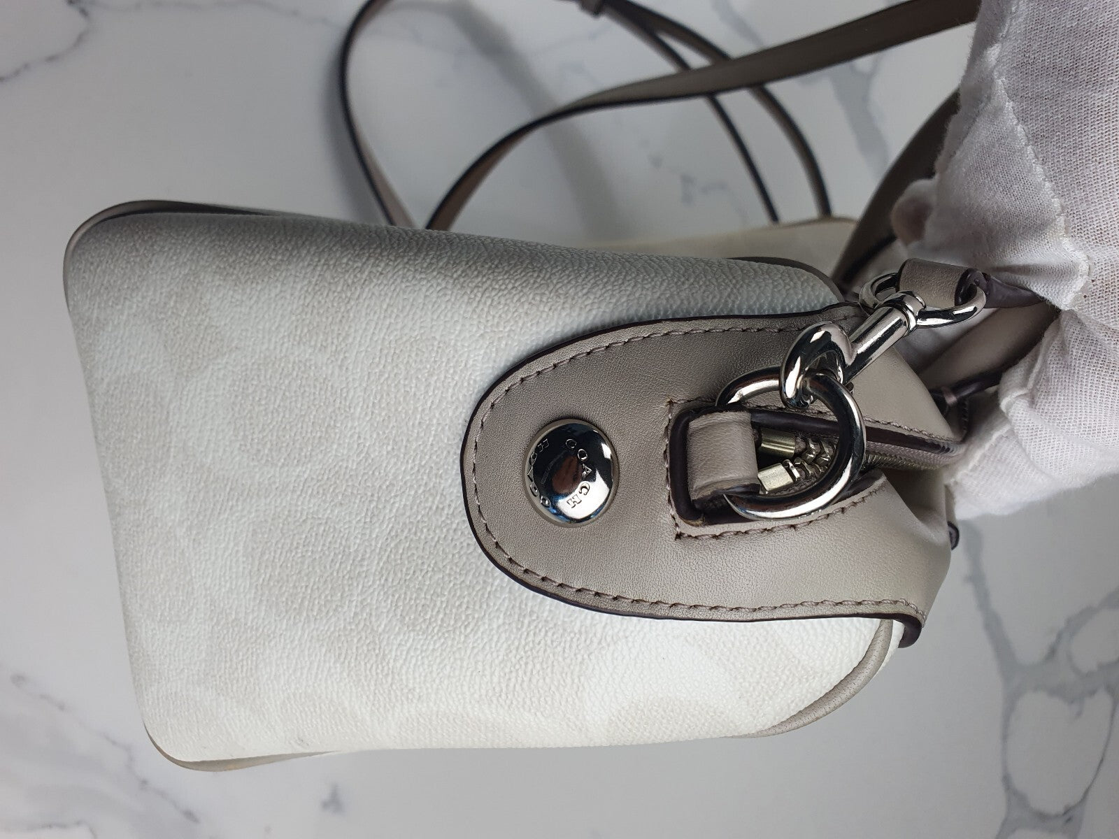 Coach Vintage White Leather Handbag with Orange and Yellow Stripe Detail