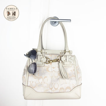 Coach Signature Hampton Clip Shoulder Bag White