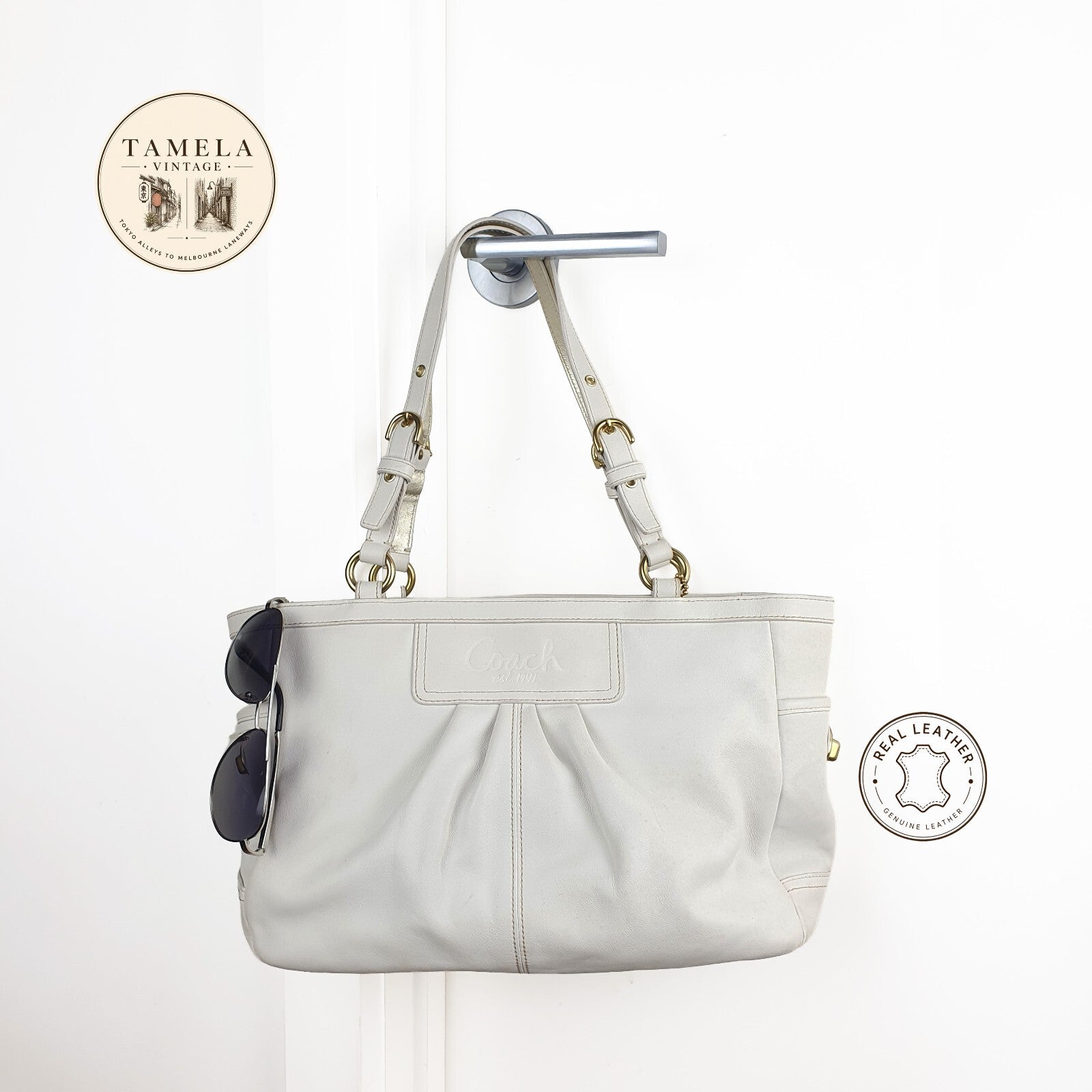 Coach White Leather Shoulder Bag with Gold Hardware
