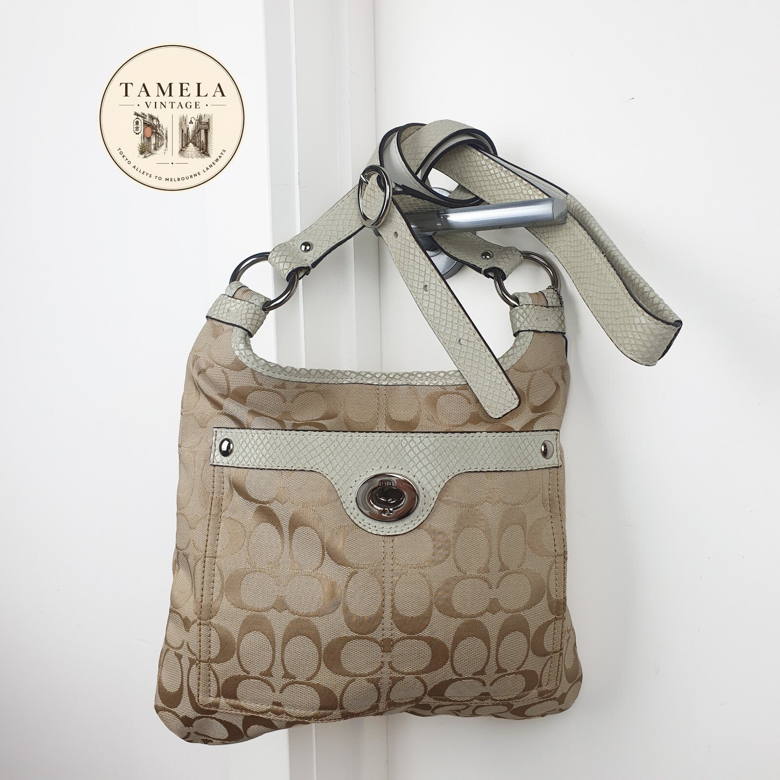Authentic Coach Penelope Crossbody F16536