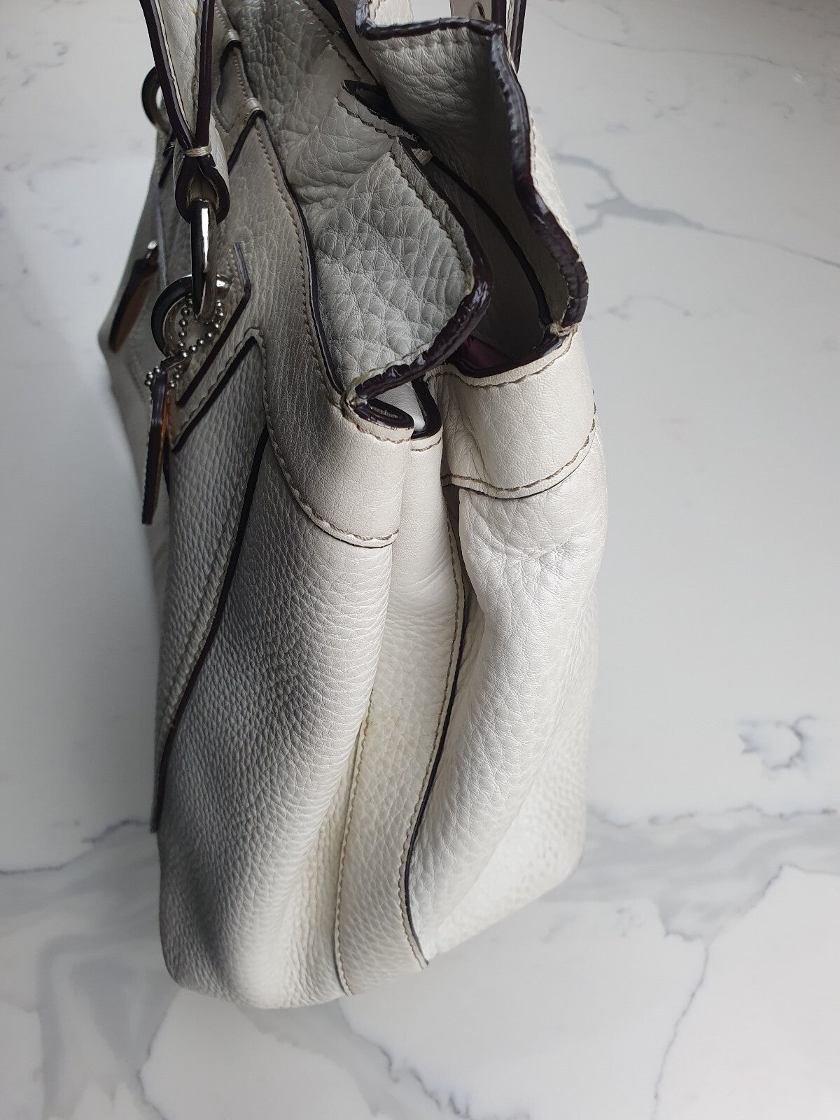 Vintage White Leather Coach Shoulder Bag with Yellow Tag